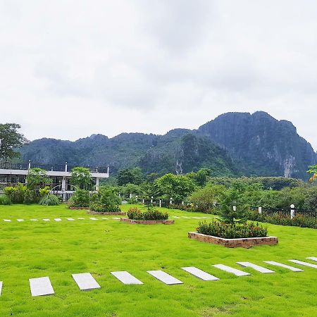 Simon Riverside Hotel Vang Vieng Exterior photo